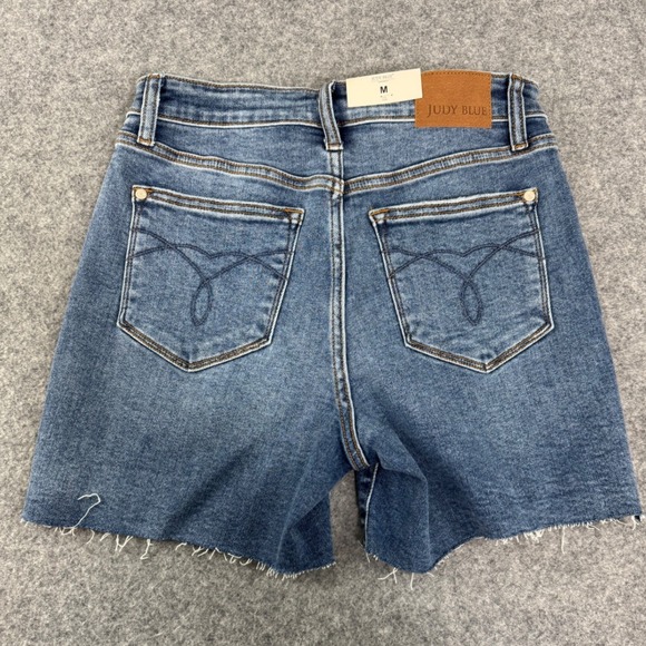 Judy Blue High Waist Denim Shorts Raw Hem Distressed Medium Wash Size M - Picture 2 of 11